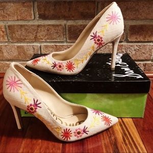 Sam Edelman Hazel Embroidered Pump